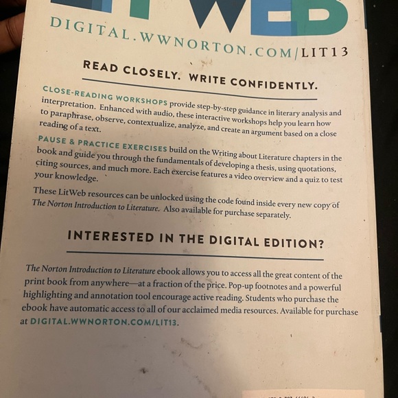 The norton introduction to literature by Kelly J mays - Picture 4 of 4